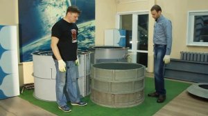 Демонтаж сборного полимерпесчаного колодца вручную