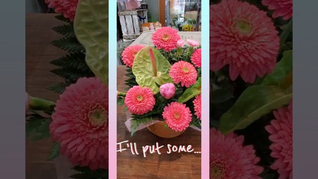Flower arrangement creation　I'm using gerbera　～アレンジメント作成動画～ смотреть онлайн