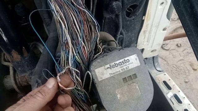 Volvo FH 12 нет питания на розетке полуприцепа. Решено! смотреть онлайн