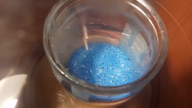 Вакуумирование силикона перед заливкой в форму смотреть онлайн