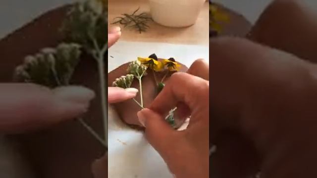 Мастер-класс "Ботанический барельеф из глины"