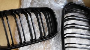 How to replace front grill on BMW F20/F21 facelift