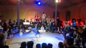 Брейк Лига Киев 2020 bgirl Sly Fox в Contests: POWER & TRIX 2x2/SLY FOX