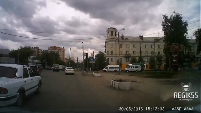 По зеркалам смотреть не надо, Омск смотреть онлайн