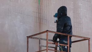 Краскопульт Bort BFP-18A