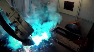 Роботизированный сварочный пост на заводе Bystroň