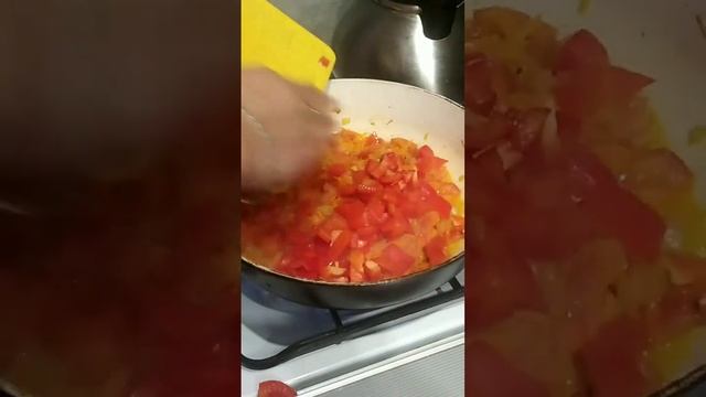 Как приготовить макароны вкусно? берите овощи , берите мужа и отправляйте на кухню!? смотреть онлайн