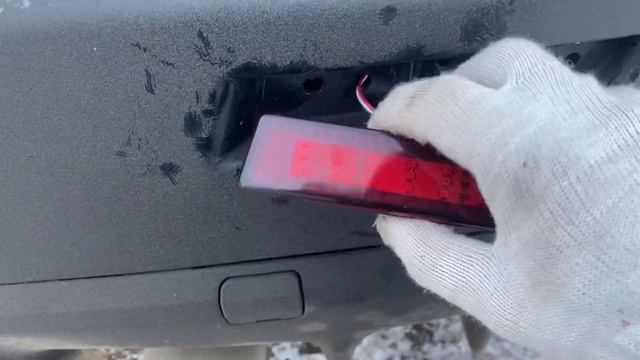 Катафоты с LED подсветкой в бампер Mitsubishi Lancer 10, вместо задних туманок. смотреть онлайн