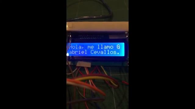 Mensajes en pantalla LCD con Java Netbeans y Arduino IDE смотреть онлайн