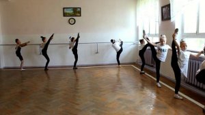 Разтяжка у станка..mp4