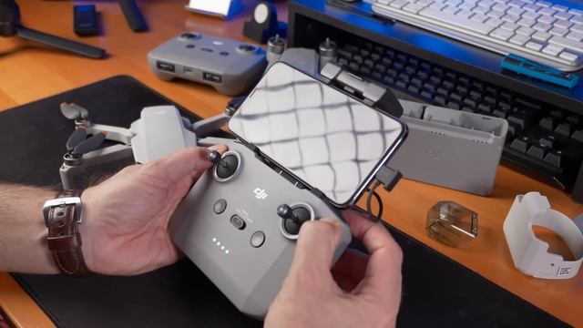 DJI MINI 2 - GUIA INICIACIÓN PRINCIPIANTES en ESPAÑOL | DJI FLY APP EXPLICADA смотреть онлайн