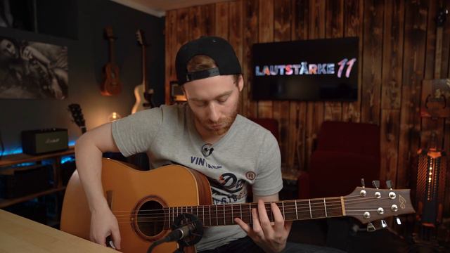 Holzbinding für den schmalen Taler! - LAG 4S400DCE Westerngitarre смотреть онлайн