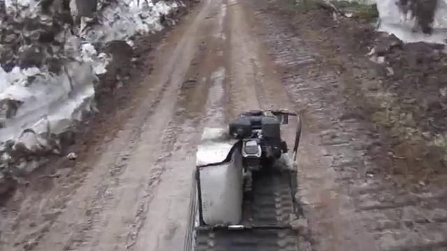 По песку. смотреть онлайн