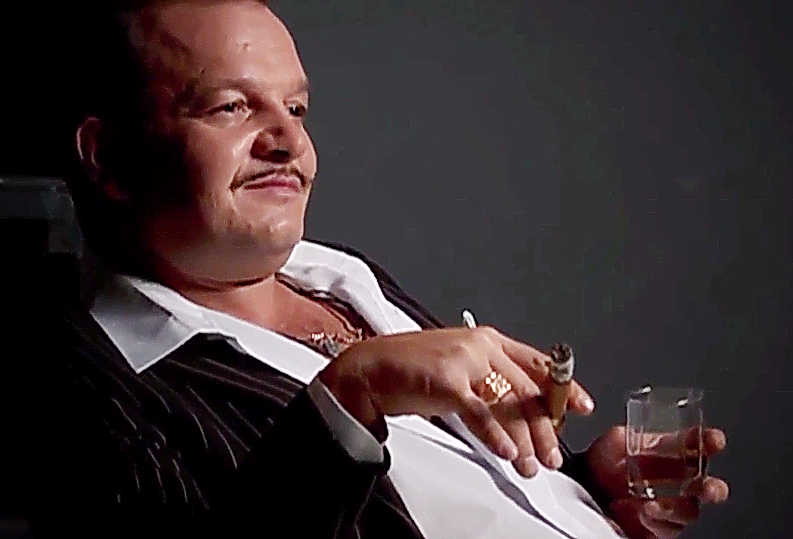 А Я НАЛЬЮ СЕБЕ ВИНА....mkv смотреть онлайн