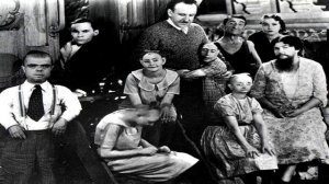 Феномен, человек с двумя головами