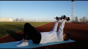 Подтянутые руки ,упражнения с гантелями для женщин