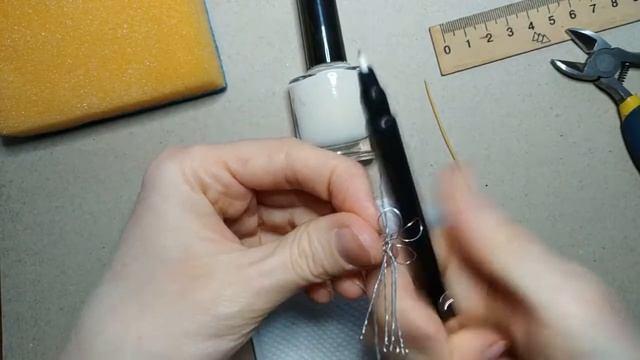 Цветок с длинными тычинками из проволоки и лака для ногтей. смотреть онлайн