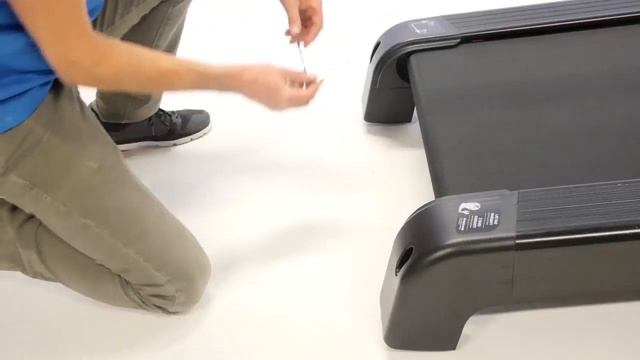 Как настроить натяжение полотна на вашей беговой дорожке Domyos смотреть онлайн