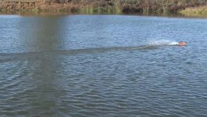 Новинка от Feilun ... Лодка на радиоуправлении Feilun FT016