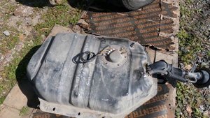 TERRANO 1UZ TURBO. ХОТЕЛ СДЕЛАТЬ ПРОВОДКУ ТОПЛИВНОГО БАКА, НО ПОМЕНЯЛ БАК.