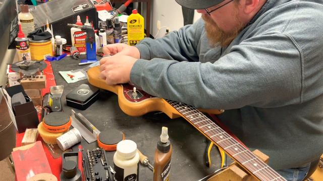 Final episode on the Fender Jaguar Mastery Bridge install смотреть онлайн