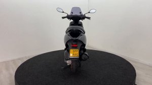 Piaggio Zip Nero Lucido 94 Iget 45km bj: 6-2018 4350 km tweedehands scooter bij Sunder Bromfietsen