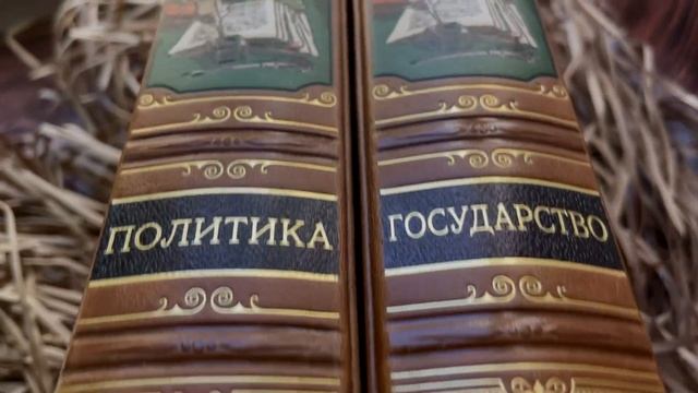 Платон. Аристотель. смотреть онлайн