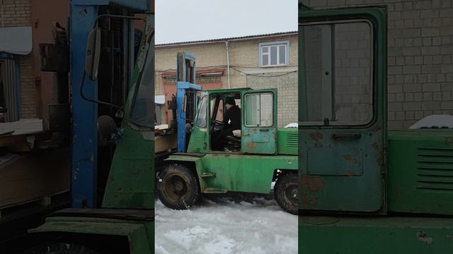 Осваиваю Вилочный погрузчик времен СССР!