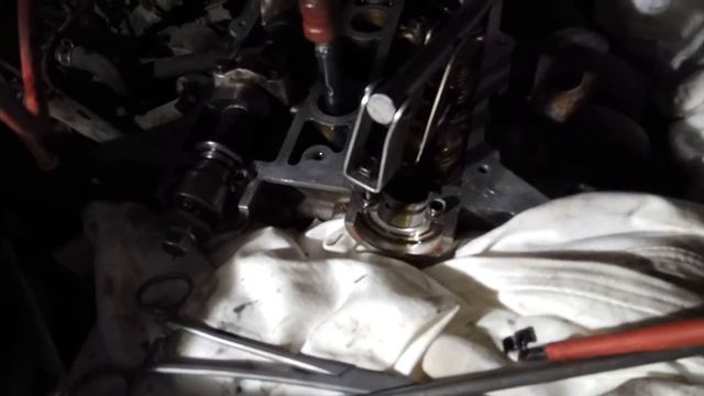 замена маслосъёмных колпачков без снятия ГБЦ Мазда 626 смотреть онлайн