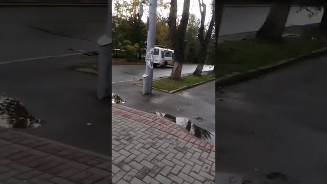 Ни одной бабы в короткой юбке ?. смотреть онлайн