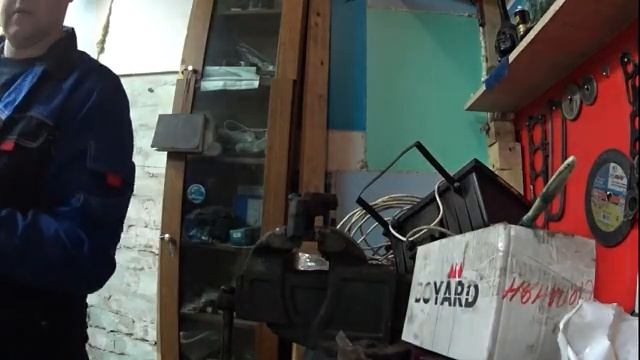 Фольксваген поло седан / Замена колодок и направляющих втулок 30минут))) смотреть онлайн