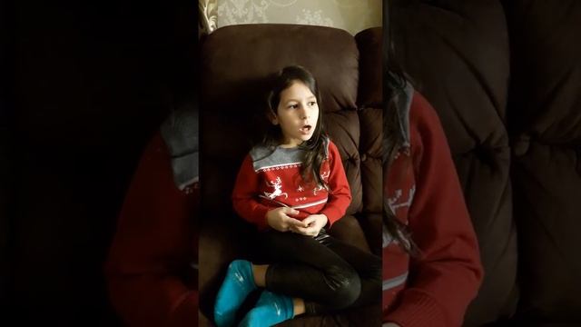 Анна рассказывает об оранжевой божьей коровке смотреть онлайн