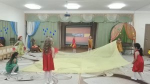 Подготовительная группа. Танец на осенний утренник Разноцветная осень