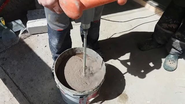 Как замесить клей Ceresit CT 83, клей для приклейки пенополистирола