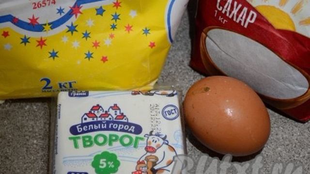 Самый простой рецепт сырников из творога на сковороде