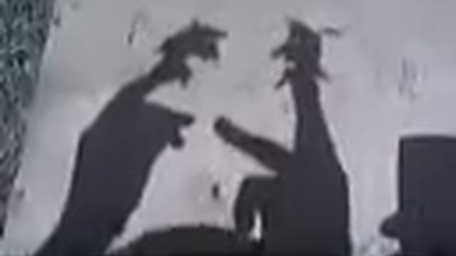 Пальцы играют в карты (прикол) смотреть онлайн