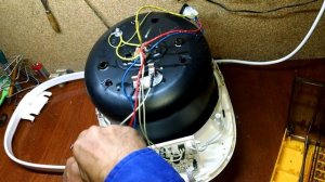 Ремонт мультиварки Moulinex MK705132. Загорается экран, выбирается режим, но на запускается