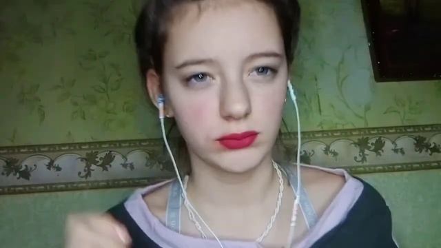 ASMR/МАКИЯЖ В УЖАСНОМ САЛОНЕ КРАСОТЫ!!!