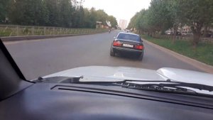 Ехал 200км/ч по трассе и меня как стоячего обогнала ауди s8