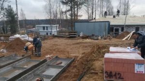 Устройство фундаментов из бу ребристых плит на подтапливаемой территории.