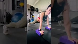 3 спортивных упражнения для занятий дома от Тины Канделаки