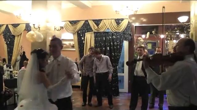 За твою любовь, доченька, пью до дна. смотреть онлайн