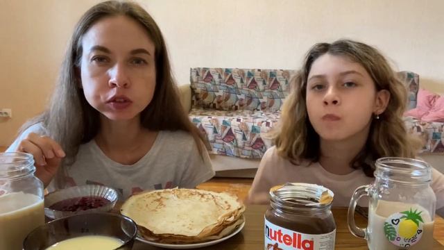 МУКБАНГ в русских традициях/ БЛИНЫ?/MUKBANG russian traditions/PANCAKES/NUTELLA смотреть онлайн