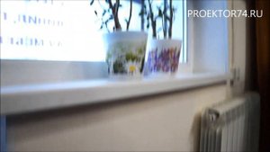 Как закрывать и открывать экран для проектора ручной?