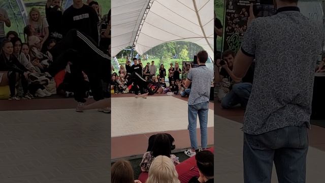 break dance battle  .Брейк-данс баттл