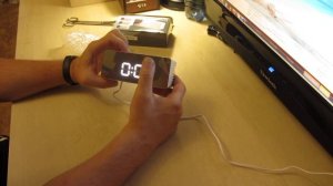 Цифровые часы зеркало