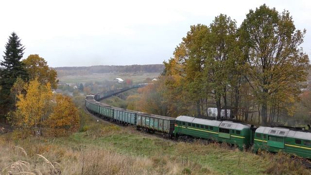?4М62 штурмует подъём в 22 тысячных перед станцией Ценжев | Double 2M62 with freight train