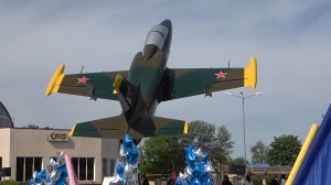 Открытие самолёта Альбатрос L-39 в посёлке Рыздвянный