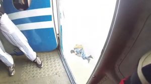 Прыжок на мотор. Стягивание чехла.