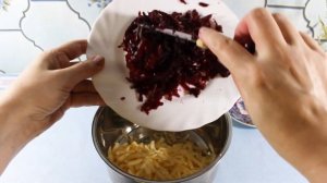 Салат с вареной свеклой и сыром